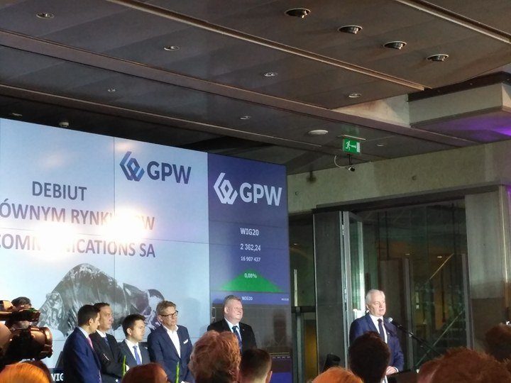Debiut Play na GPW - Jarosław Gowin.